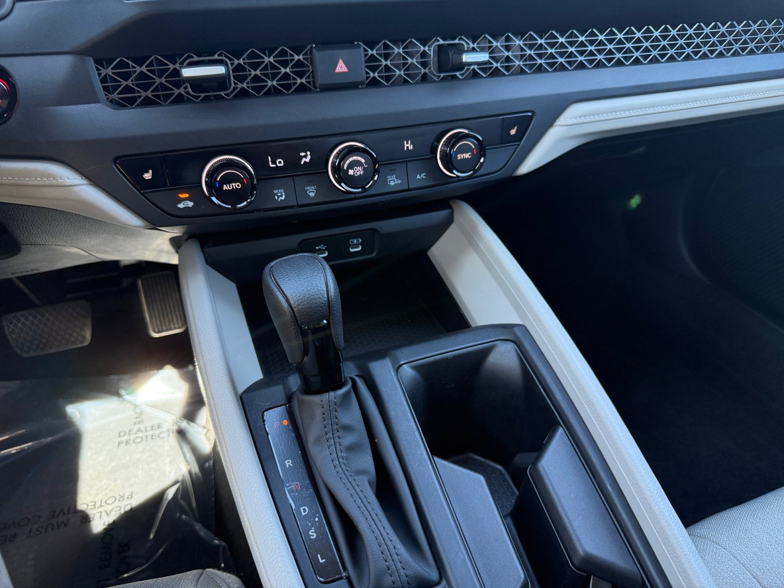 Certified 2024 Honda Accord EX image 13