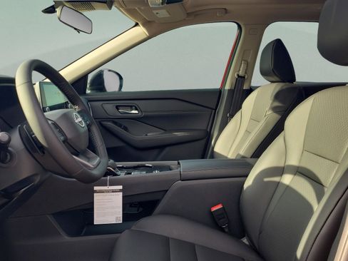 New 2026 Nissan Rogue SV image 14