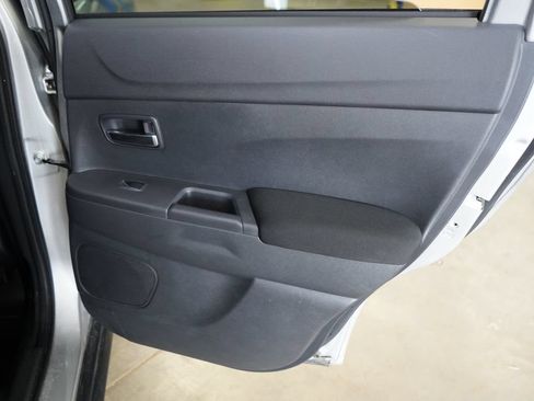 Used 2025 Mitsubishi Outlander Sport ES AWD/4WD image 21