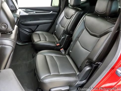 Certified 2024 Cadillac XT6 Sport image 11