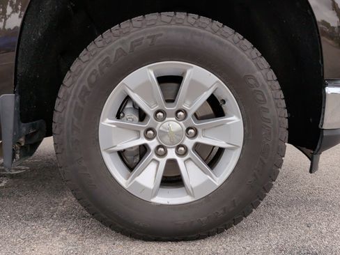 Used 2019 Chevrolet Silverado 1500 LT w/ All-Star Edition image 16