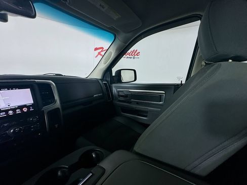 Used 2016 RAM 1500 Lone Star RWD image 11