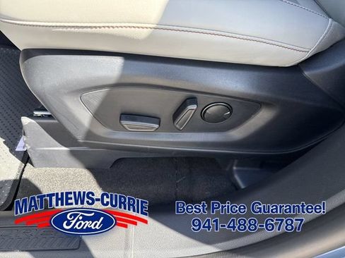 New 2026 Ford Explorer Active w/ Active Comfort Package RWD image 10