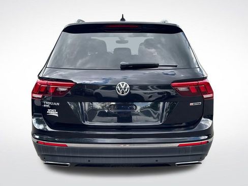 Used 2020 Volkswagen Tiguan SEL AWD/4WD image 4