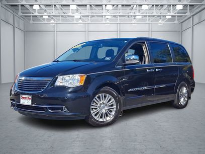 Used 2016 Chrysler Town & Country Touring-L