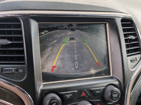 Used 2014 Jeep Grand Cherokee Limited w/ Luxury Group II image 11