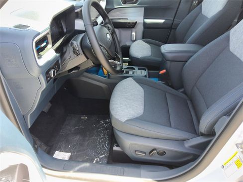 New 2026 Ford Maverick XLT w/ XLT Luxury Package FWD image 13