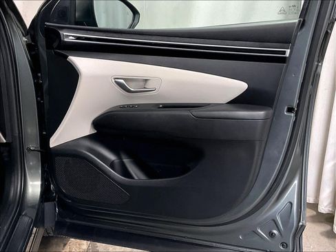 Used 2023 Hyundai Tucson SEL image 12
