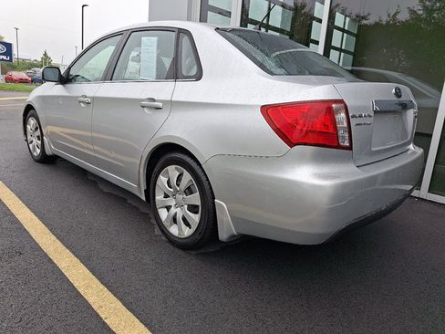 Used 2011 Subaru Impreza 2.5i AWD/4WD image 5