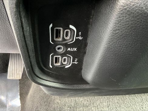 Used 2024 RAM 1500 Big Horn AWD/4WD image 15