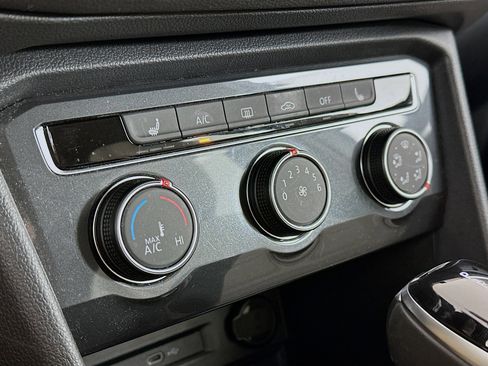 Used 2023 Volkswagen Tiguan S image 23