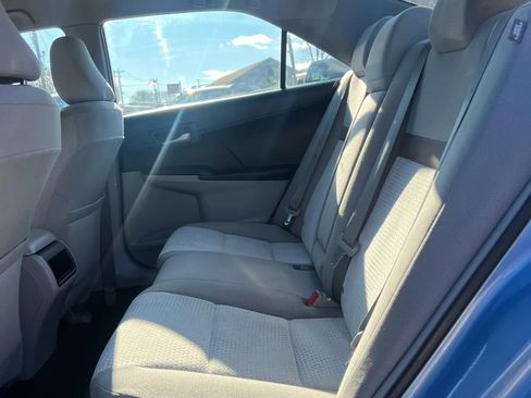Used 2012 Toyota Camry LE image 15
