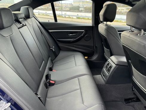 Used 2018 BMW 330i xDrive 330i xDrive Sedan 4D image 22