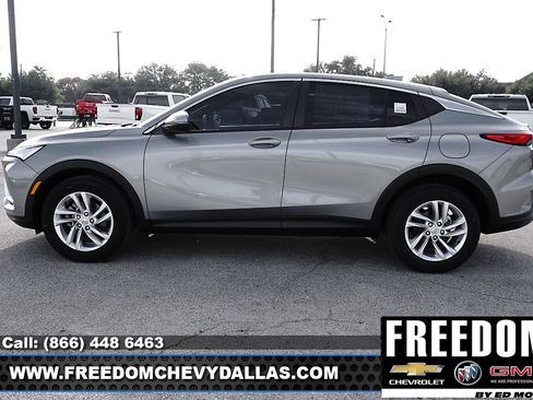 New 2026 Buick Envista Preferred image 4