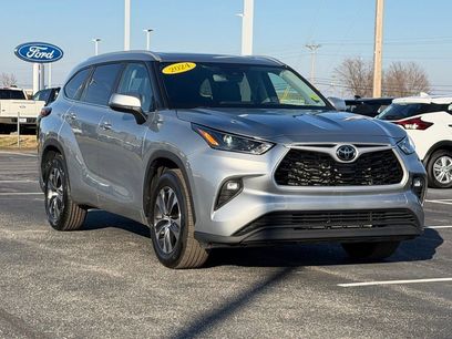 Used 2024 Toyota Highlander XLE