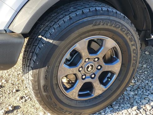 Used 2023 Ford Bronco Big Bend image 8