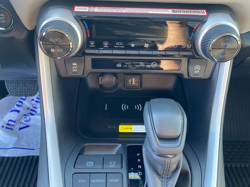 New 2025 Toyota RAV4 XLE image 23