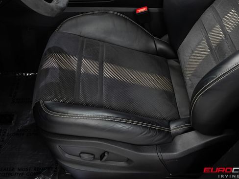 Used 2022 Porsche Cayenne Turbo GT AWD/4WD image 51