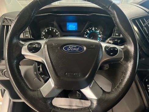 Used 2017 Ford Transit 350 XLT RWD image 14
