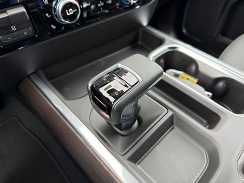 New 2026 GMC Sierra 1500 SLT w/ SLT Premium Plus Package image 15