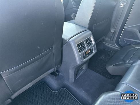 Used 2019 Volkswagen Atlas SEL Premium image 25