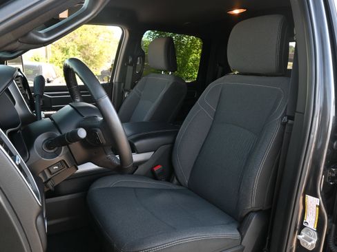 Used 2024 RAM 2500 Big Horn w/ Night Edition image 6