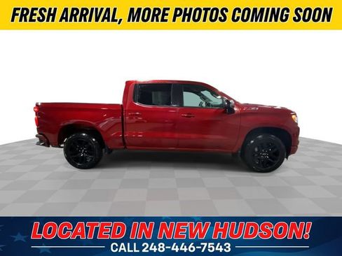 Used 2023 Chevrolet Silverado 1500 RST w/ Z71 Off-Road Package image 3