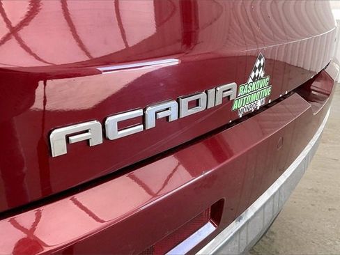 Used 2017 GMC Acadia Denali w/ Technology Package image 9