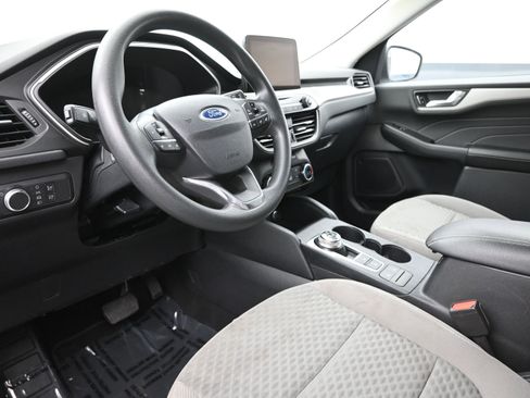 Used 2021 Ford Escape SE image 10