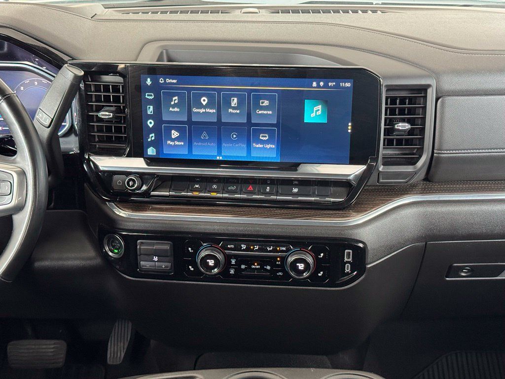 Used 2025 Chevrolet Silverado 1500 LT RWD image 24