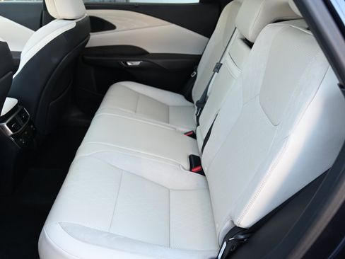 Used 2023 Lexus RX 350 FWD image 10