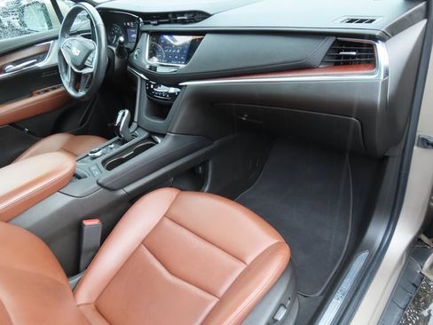 Used 2023 Cadillac XT5 Premium Luxury w/ Technology Package image 43