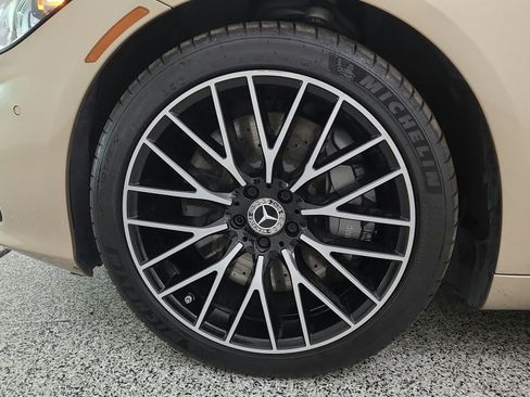 Used 2022 Mercedes-Benz S 500 4MATIC image 40