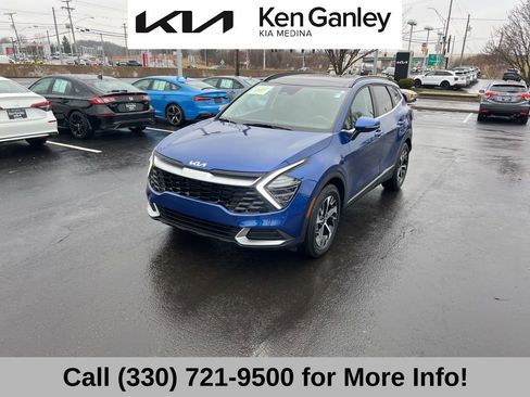 Certified 2025 Kia Sportage EX w/ Premium Package image 3