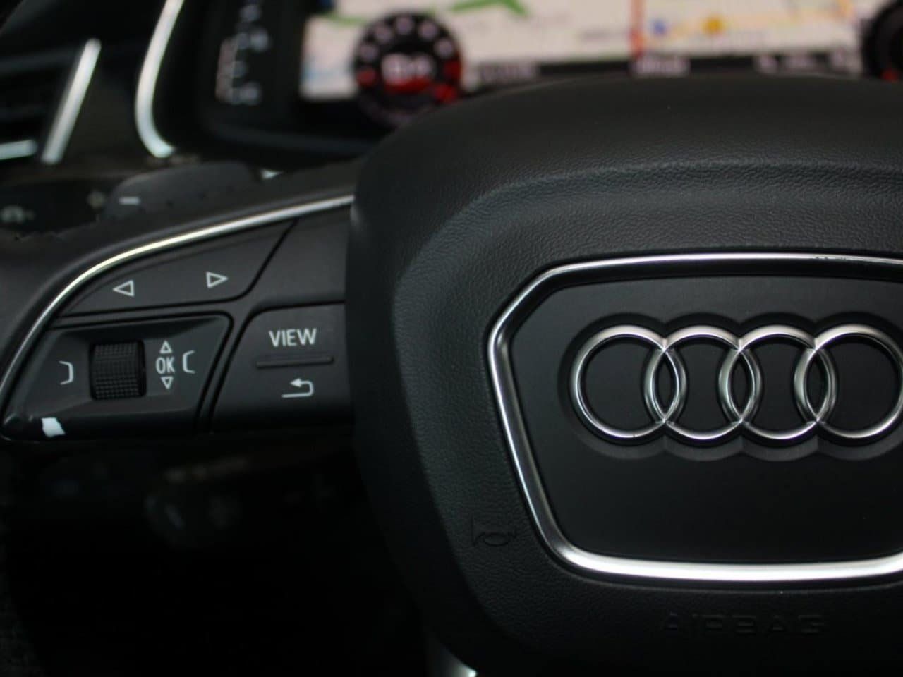 Used 2018 Audi Q7 3.0T Premium Plus AWD/4WD image 27
