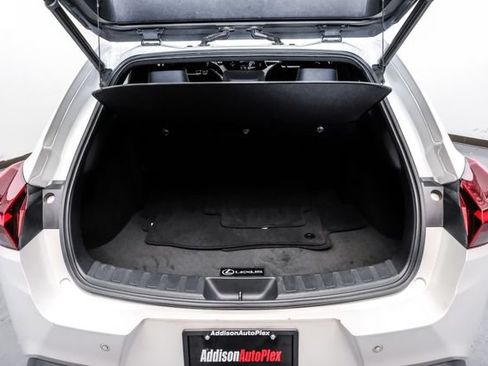 Used 2019 Lexus UX 200 w/ Premium Package FWD image 69