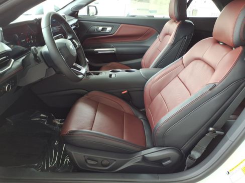 New 2026 Ford Mustang Premium image 32