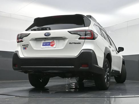 Used 2023 Subaru Outback Onyx Edition AWD/4WD image 28
