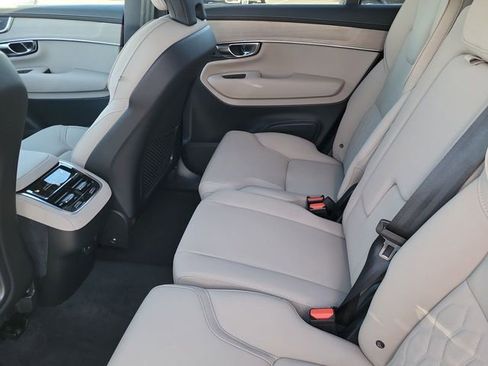 New 2025 Volvo XC90 B6 Core w/ Climate Package image 13