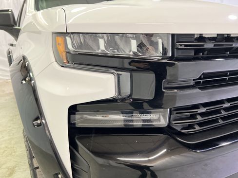 Used 2020 Chevrolet Silverado 1500 LT Trail Boss w/ Convenience Package image 5