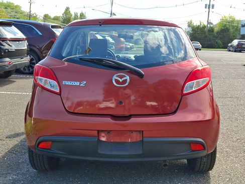 Used 2014 MAZDA MAZDA2 Sport FWD image 5