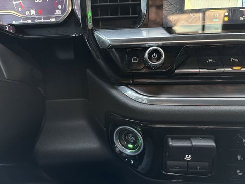 Used 2023 GMC Sierra 1500 SLT w/ SLT Premium Plus Package image 14