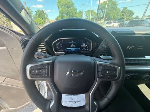 Used 2026 Chevrolet Silverado 1500 RST AWD/4WD image 34