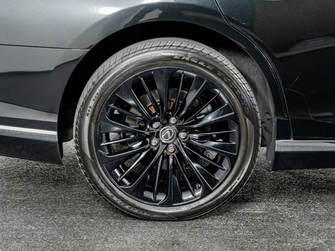 Used 2018 Lexus LS 500 500 Base image 9