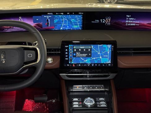 New 2026 Lincoln Nautilus Reserve image 21