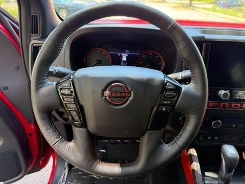 Used 2026 Nissan Frontier PRO-4X AWD/4WD image 25