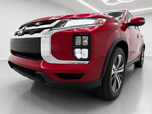 Used 2021 Mitsubishi Outlander Sport SE AWD/4WD image 32