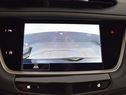 Certified 2024 Cadillac XT5 Premium Luxury w/ LPO, Floor Liner Package image 19