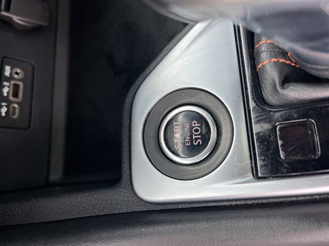 Used 2021 Nissan Sentra SR w/ SR Premium Package FWD image 21