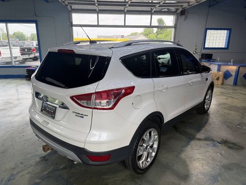 Used 2016 Ford Escape Titanium w/ Canadian Touring Package AWD/4WD image 7
